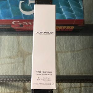 Laura Mercier Tinted Moisturizer #3N1 Sand